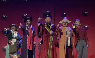 Казахский театр имени М.Ауэзова отмечает столетие в мире сценического искусства