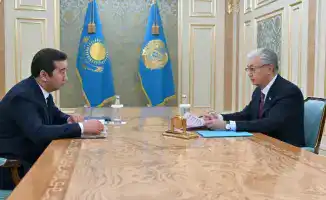 Касым-Жомарт Токаев обсуждает развитие аграрного сектора и экспорт агропродукции с министром сельского хозяйства