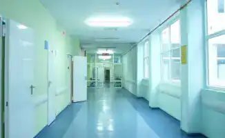 Вирусная буря в Астане: врачи призывают родителей к бдительности во время сезона ОРВИ