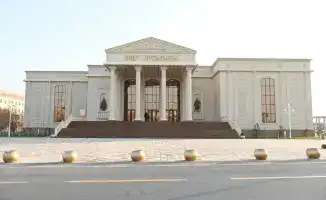 Аким области Нурлыбек Налибаев и Икрам Адырбеков ознакомились с новыми объектами в Кызылорде, включая Центр искусств и теплоэлектроцентраль.