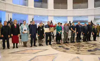 В Военно-историческом музее РК прошло вручение медалей «За доблесть и верность долгу» родственникам павших воинов