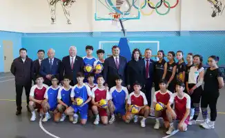 Келешек мектебі: 1500 мест для будущих лидеров!