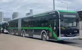 «Автобусный поток»: Астана готовится к футбольному поединку Казахстана и Бельгии