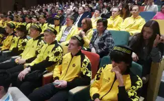 В Костанае прошёл патриотический форум, посвящённый повышению престижа рабочих профессий и вдохновению молодёжи