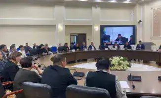 Вице-министр Олжас Сапарбеков обсудил с жителями Жетысу вопросы тендеров и инженерной инфраструктуры