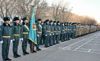 В Алматы более 1500 десантников принесли присягу