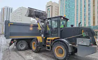 Уборка снега в Астане: последствия для дорожного движения и городской инфраструктуры