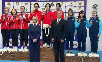 Казахстанская женская сборная завоевывает бронзу на чемпионате мира по пулевой стрельбе в Каире