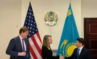 Создание суверенного ИИ-хаба в Центральной Азии: инвестиции и сотрудничество Казахстана с международными партнёрами