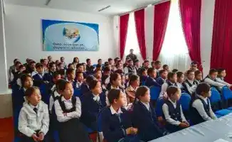 Жастар арасында экстремизм мен терроризмнің алдын алу: халықаралық тәжірибелер мен стратегиялар