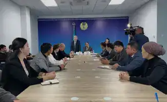 Түркістан облысында мемлекеттік қызметшілерге арналған сыбайлас жемқорлықтың алдын алу және әдеп мәселелері бойынша семинар өтті