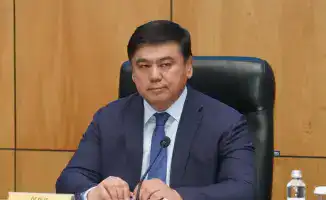 На внеочередной сессии маслихата Туркестанской области рассмотрены восемь вопросов