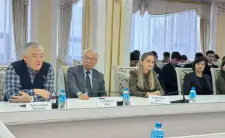 Музыкальный вечер в Астане: Ноты памяти о Аблахате Еспаеве заполнили сердца зрителей