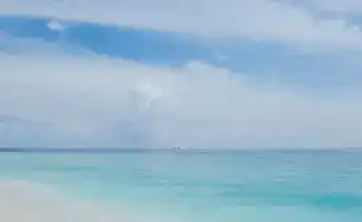 Мальдивы: курение под запретом для поколения Z и младше