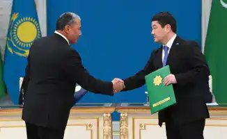 Мосты сотрудничества: Казахстан и Туркменистан укрепляют связи через новые межправительственные документы