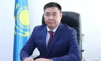 Экс-аким двух районов Мангистауской области арестован за вождение в нетрезвом виде, а бывший аким Тупкараганского и Мунайлинского районов Рахат Елтизаров привлечён к административной ответственности.