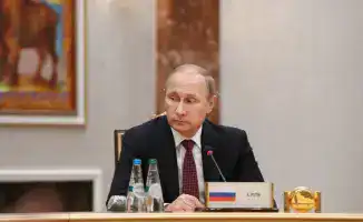 Путин объяснил пробки на границе Казахстана с Россией: борьба с контрабандой