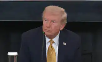 Трамп угрожает шести конгрессменам тюрьмой, обвиняя их в предательстве и подстрекательстве