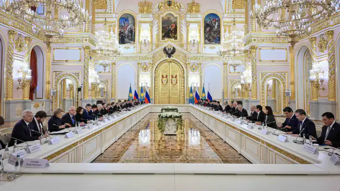 Токаев и Путин подписали декларацию о новом уровне межгосударственных отношений Казахстана и России