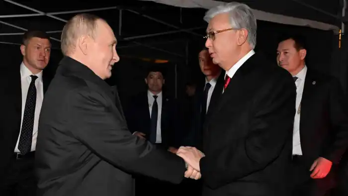 Токаев благодарит Путина за поддержку в ходе государственного визита в Россию