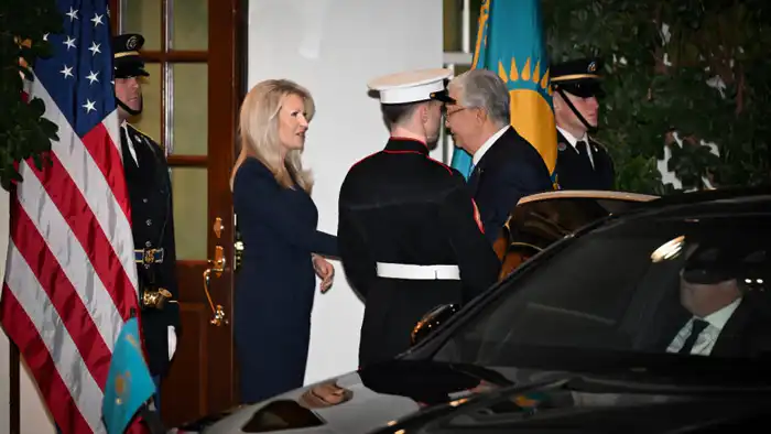 Токаев в Белом доме: встреча с Трампом