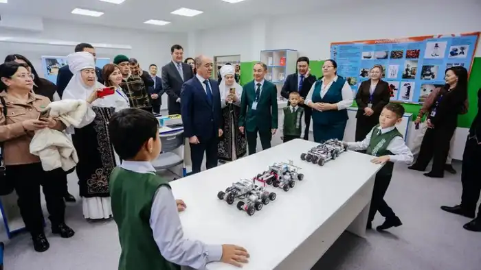Открытие новой школы на 300 мест в Западном Казахстане и Бурлинском районе