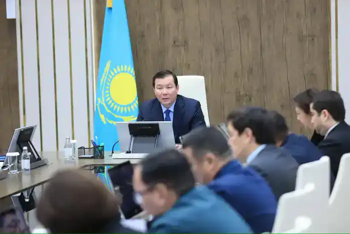 В региона обсудили вопросы модернизации системы образования и внедрения искусственного интеллекта (6)