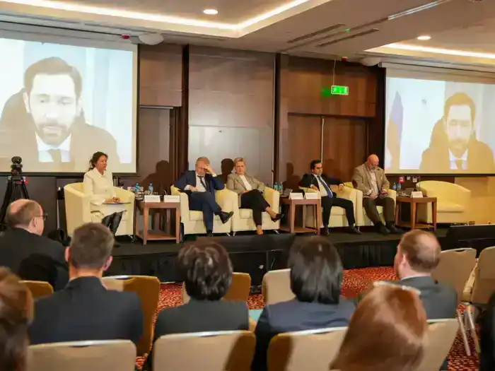 Cостоялась международная конференция «IP Евразия / IP Казахстан 2025», организованная Комитетом по правам интеллектуальной собственности Министерства юстиции совместно с Евразийским патентным ведомством Евразийской патентной организации (10)