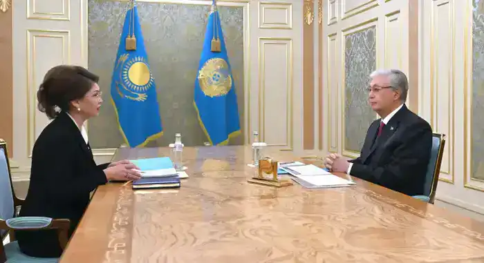 Президент Токаев встретился с Аидой Балаевой для обсуждения реформ в культуре и информации Шымкенте