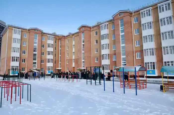 В Петропавловске дан старт первому этапу переселения жителей поселка Заречный (4)