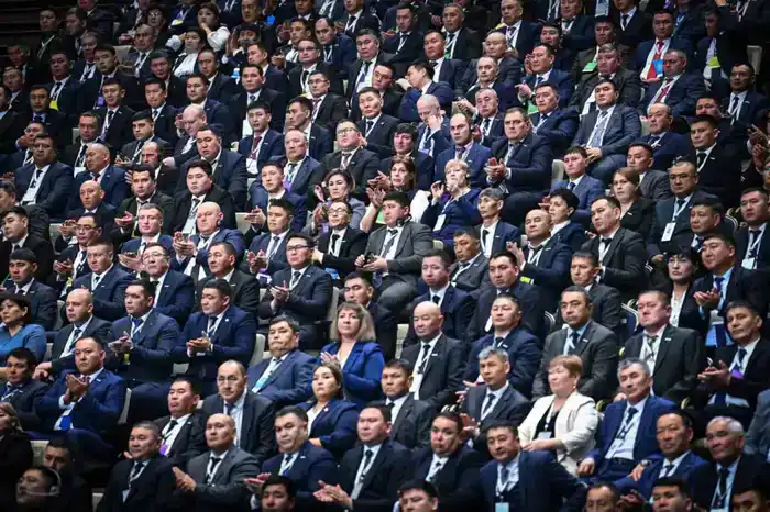 В Астане прошел Форум сельских акимов с участием Президента Касым-Жомарта Токаева (6)