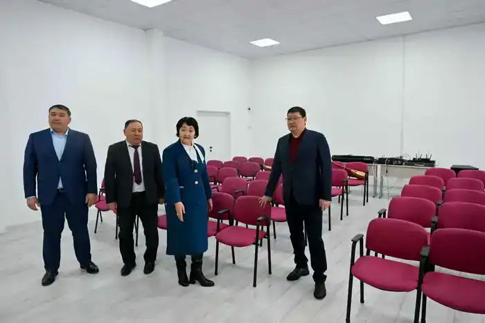 В средней школе Кызылкия в селе Тарлаулы Аягозского района провели капитальный ремонт (5)