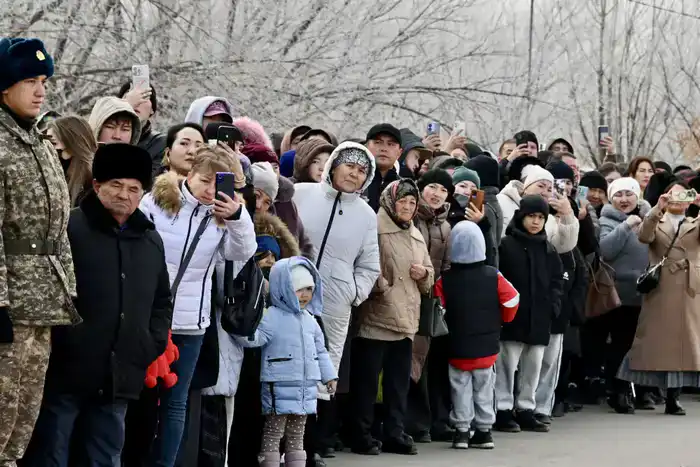 Шестьсот солдат в Конаевском и Усть-Каменогорском гарнизонах привели к Военной присяге (7)