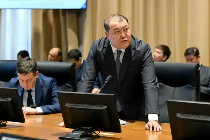 На расширенном аппаратном совещании обсуждено качество строительства в регионе (3)