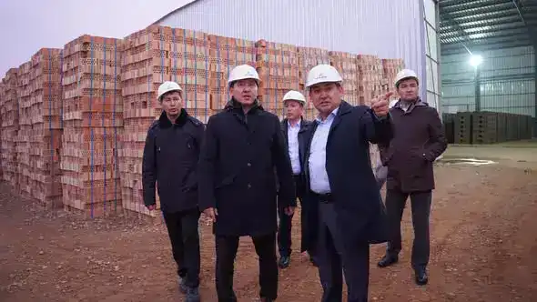 ВИЦЕ-МИНИСТР ТОРГОВЛИ И ИНТЕГРАЦИИ ПОСЕТИЛ ПРЕДПРИЯТИЯ ТУРКЕСТАНСКОЙ ОБЛАСТИ И ВСТРЕТИЛСЯ С ПРЕДСТАВИТЕЛЯМИ БИЗНЕСА (3)