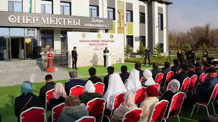 Музыкальную школу на 300 мест открыли в Туркестанской области на возвращенные активы (3)