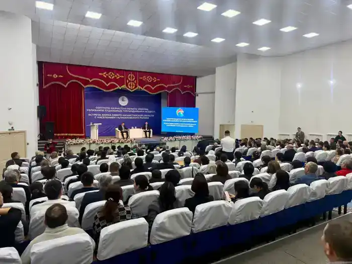 В текущем году в Уалихановском районе отремонтировано 150 километров автомобильных дорог (3)