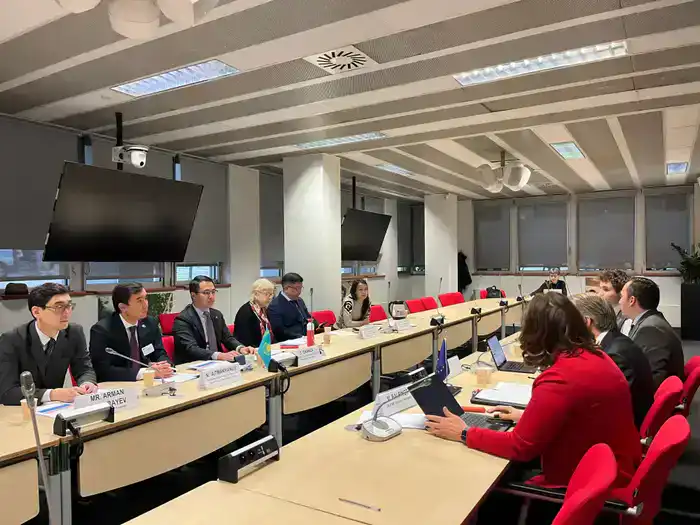 Казахстан и Европейский союз официально открыли переговоры по соглашению об упрощённом визовом режиме (5)