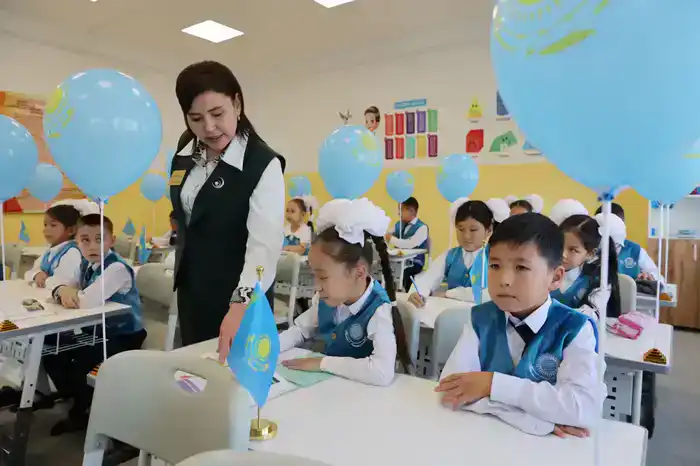 Келешек мектептері: в Жамбылской области открылась еще одна школа (7)