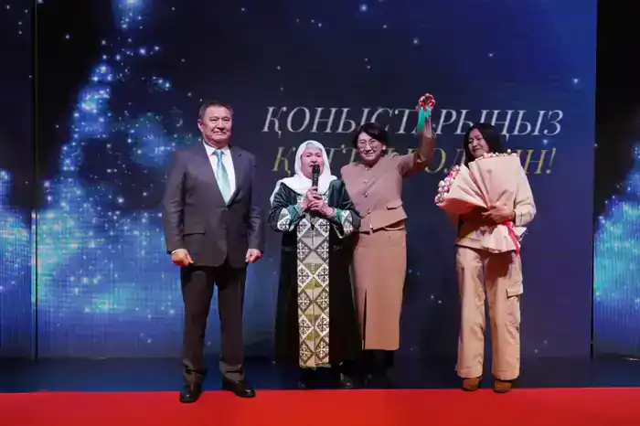 Ключи от новых квартир в Косшы: поддержка многодетных и социально уязвимых семей в Акмолинской области