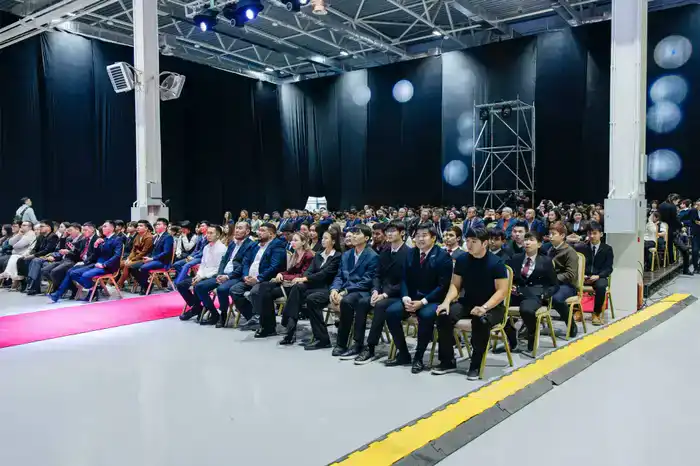 В Атырау подвели итоги Года рабочих профессий (5)