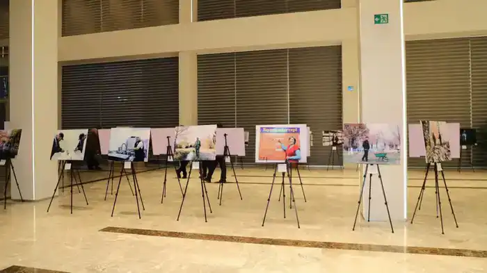 Фотовыставка «Еңбек» в Туркестане: Признание труда как основа социальной ответственности