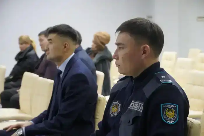 «Закон и порядок»: в Астане обсудили меры безопасности в увеселительных заведениях (3)