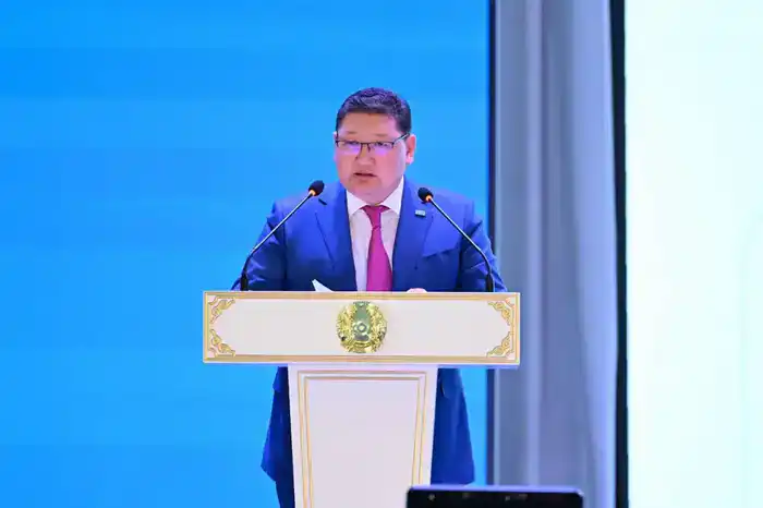 Аким области встретился с жителями города Семей (2)