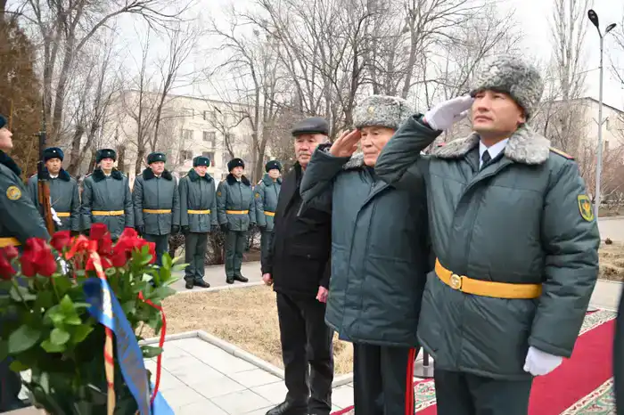 Ветры памяти: 115 лет Бауыржана Момышулы в сердцах современников