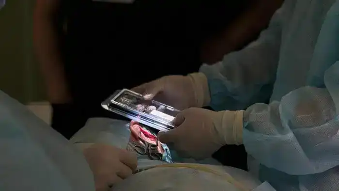 Слух вернулся: первая кохлеарная операция в Караганде!