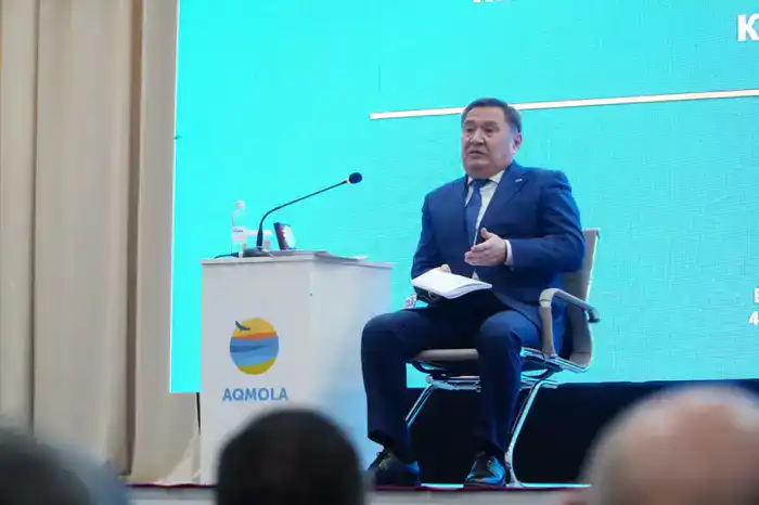 Аким Акмолинской области Марат Ахметжанов встретился с жителями Ерейментауского района (2)