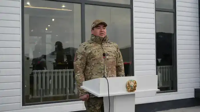 Глава МЧС открыл новую модульную спасательную станцию на берегу озера Имантау (7)