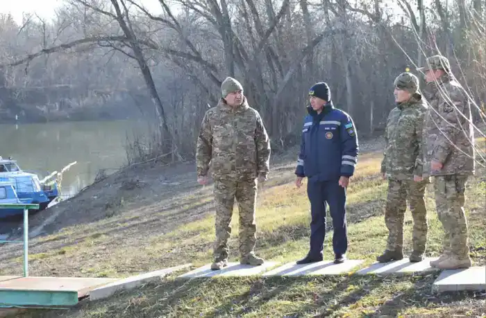 Подготовка к весенним паводкам укрепление дамб очистка рек строительство мостов