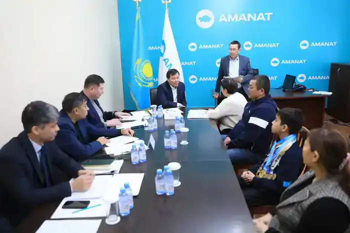 На прием к акиму области обратилось 15 актюбинцев (9)